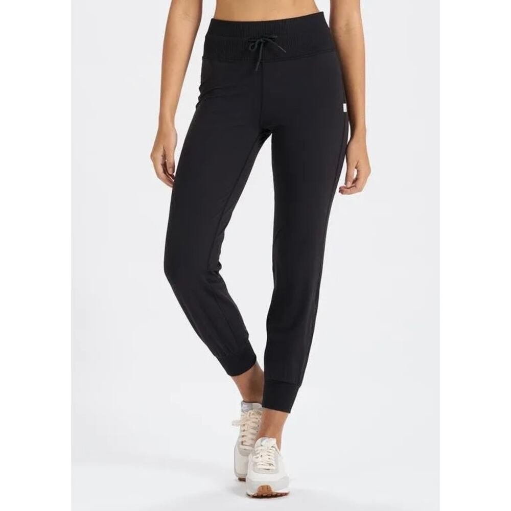 Vuori Daily Jogger Black women’s size XL